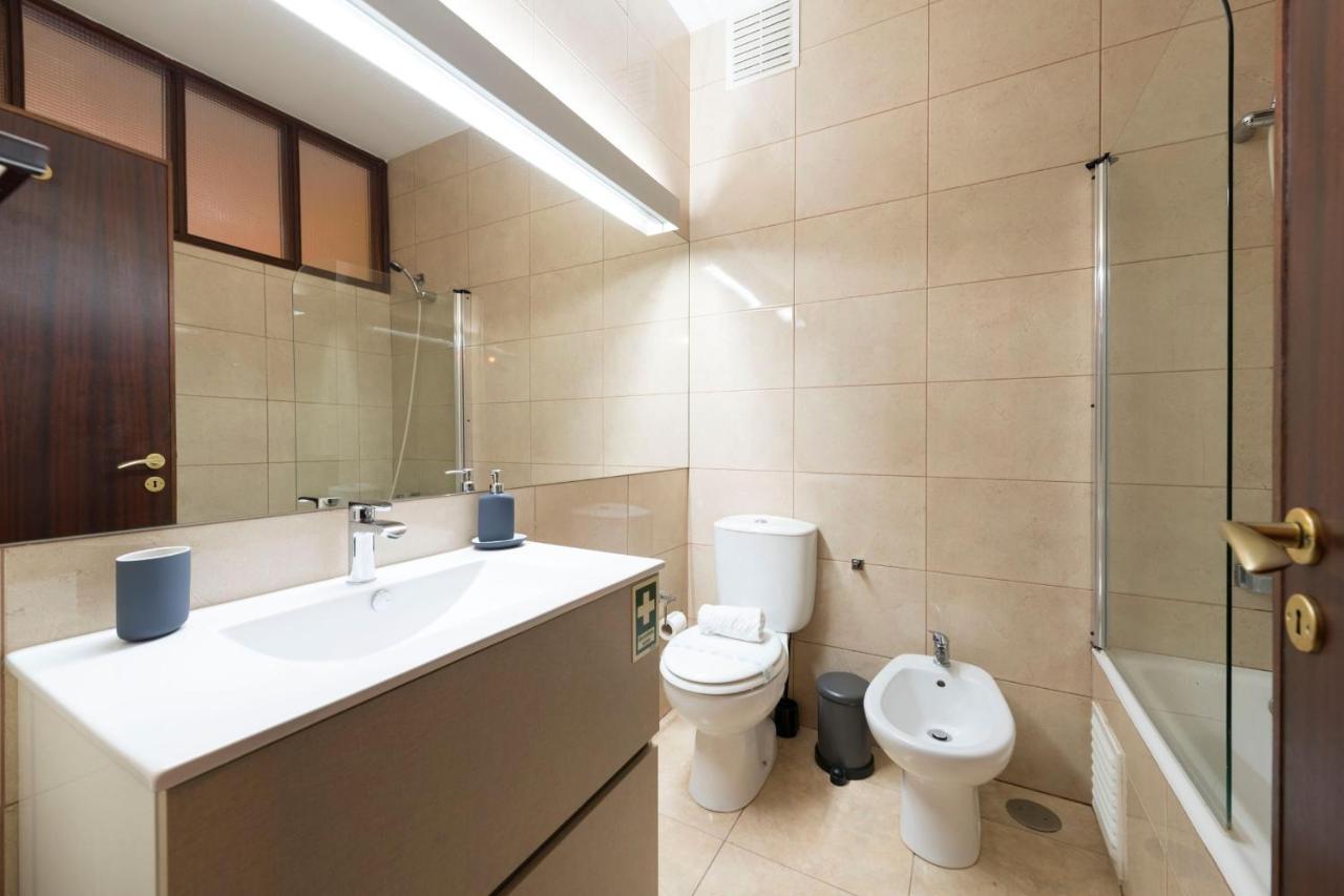 Lovelystay - Serralves Apartment With Free Parking Porto Exterior photo